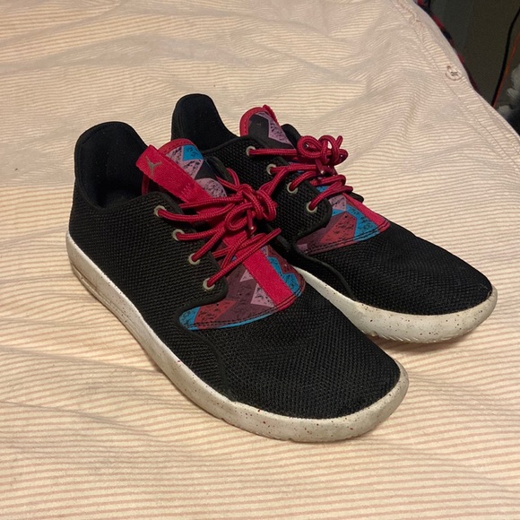 Air Jordan shoes - Picture 1 of 3